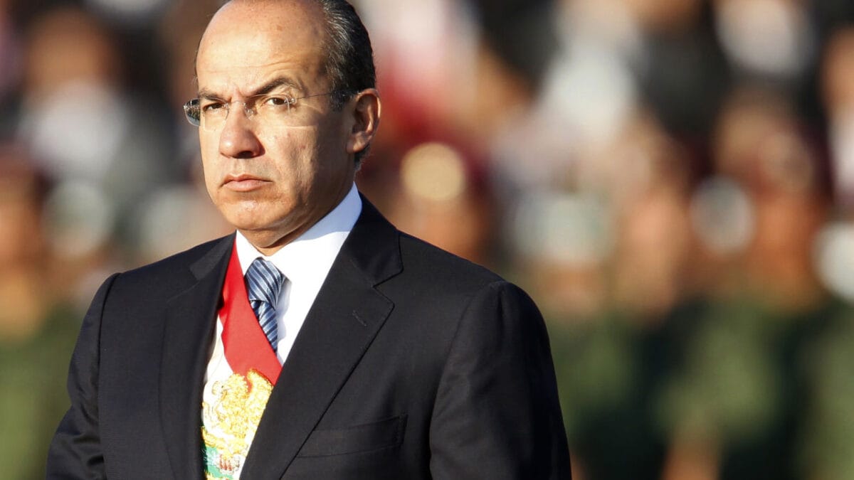 Siguiendo la pista a políticos mexicanos