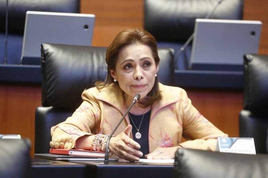 Siguiendo la pista a políticos mexicanos3